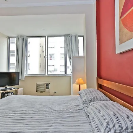 #103A - Modern Studio By The Beach